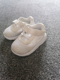 v12 tomahawk rigger boots